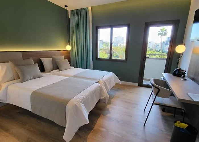 Catalina Plaza Sostenible Hotel