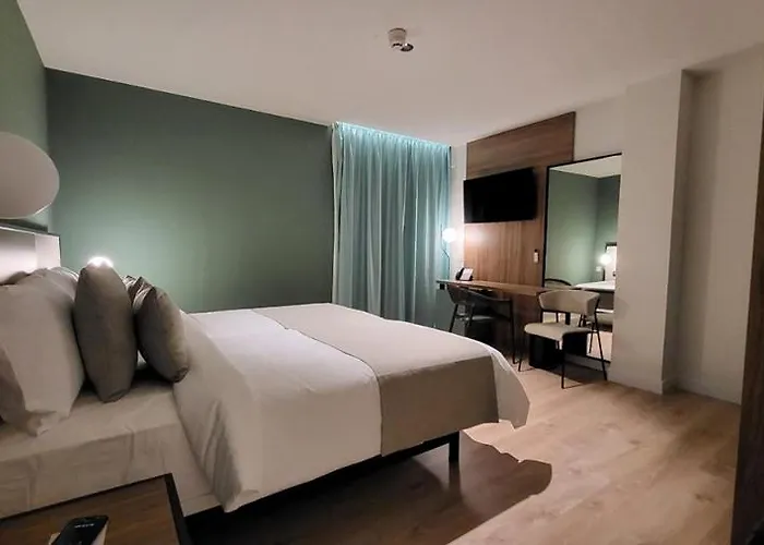 Catalina Plaza Sostenible