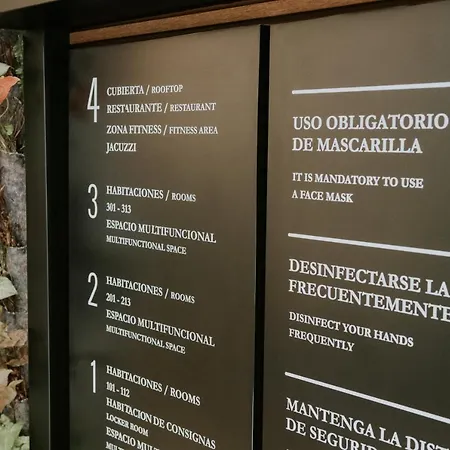 Catalina Plaza Sostenible Готель