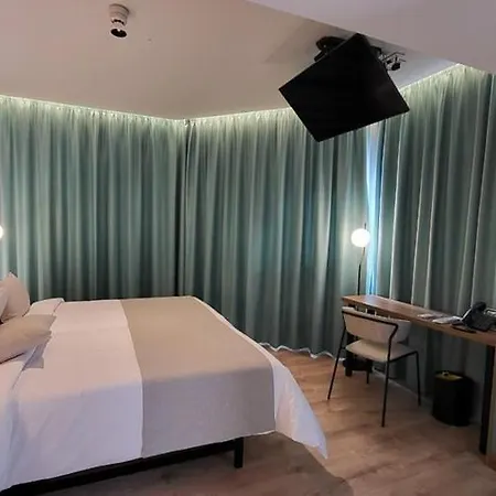 Catalina Plaza Sostenible