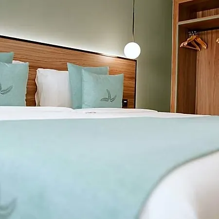 Catalina Plaza Sostenible Hotell 3*