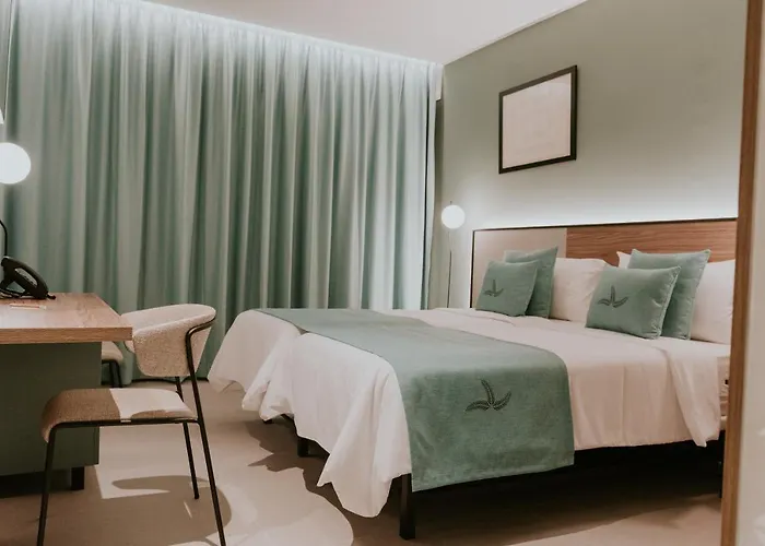 Szálloda Catalina Plaza Sostenible 3*