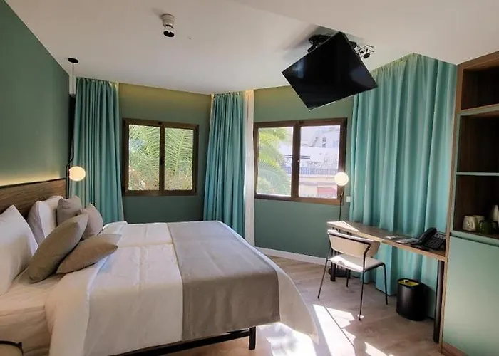 Catalina Plaza Sostenible Hotel